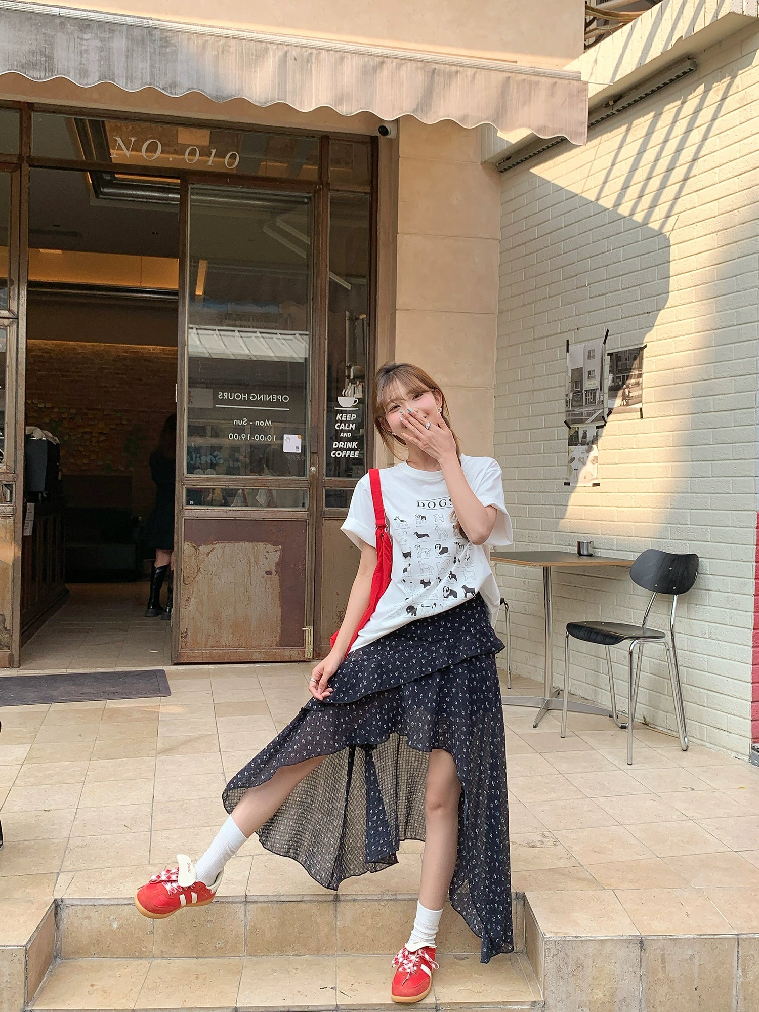 ドッグパターンTシャツ