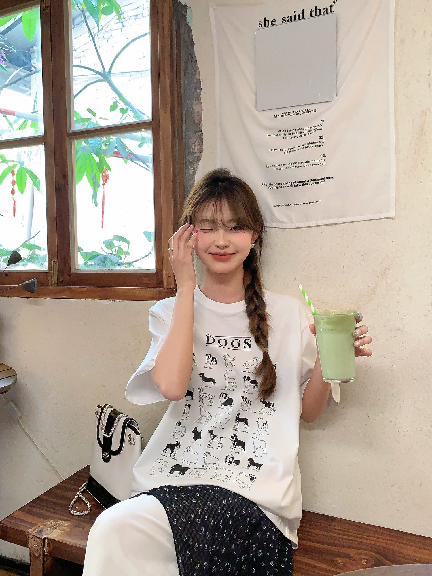 ドッグパターンTシャツ