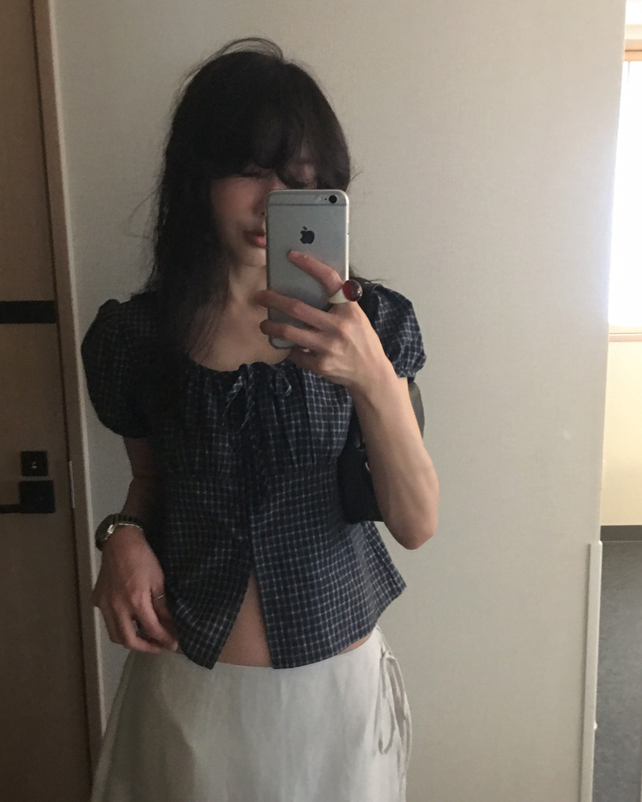 パフスリーブ チェックブラウス