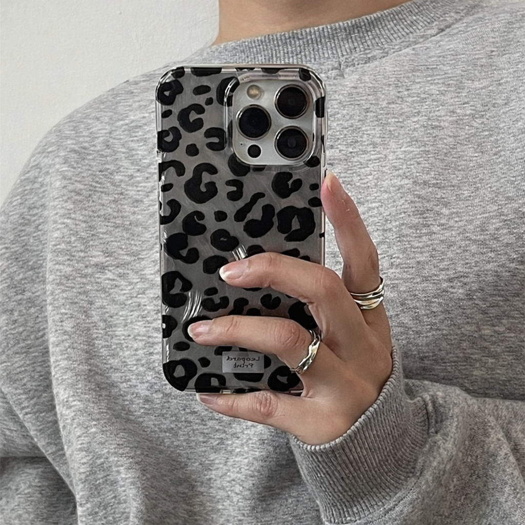 レオパードクリアiPhoneケース