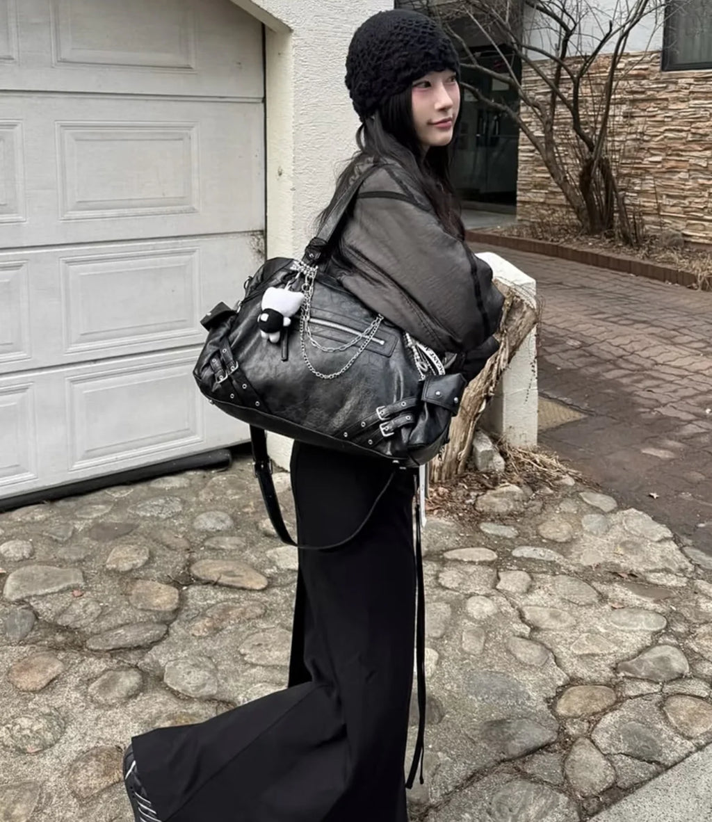 ヴィンテージレザーショルダーバッグ