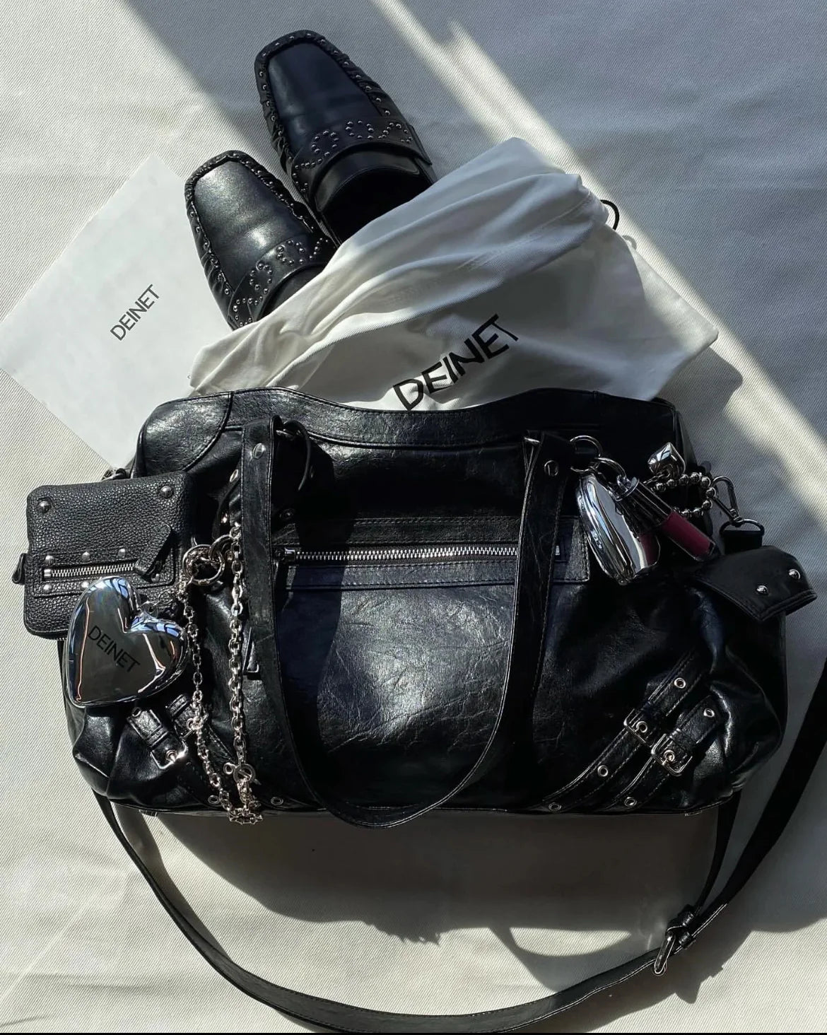 ヴィンテージレザーショルダーバッグ