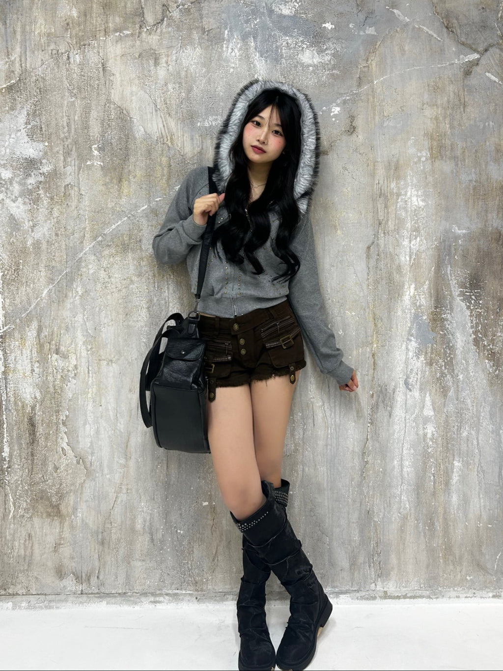 ファーカラーフード付きジップパーカー