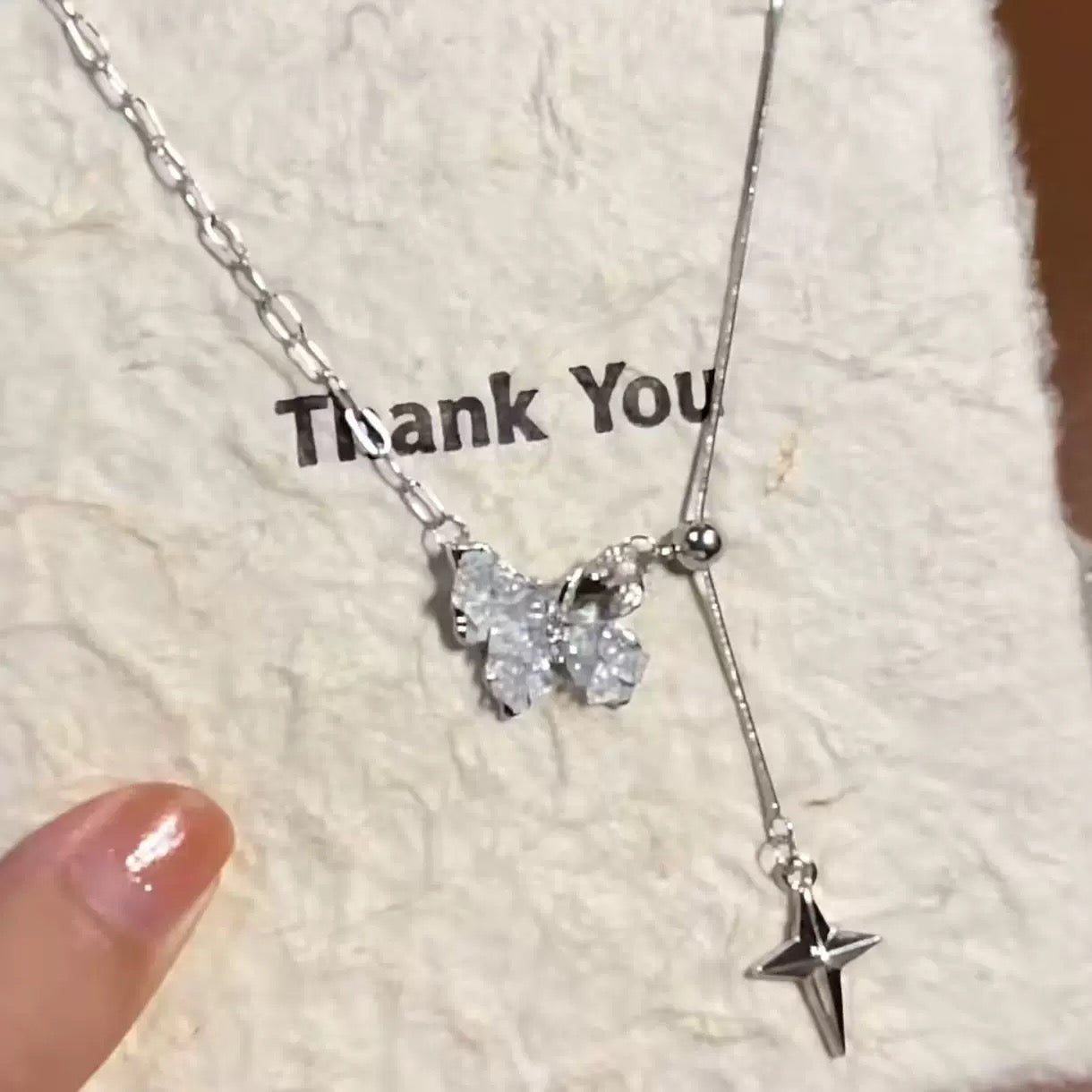 バタフライフェアリーチェーンネックレス