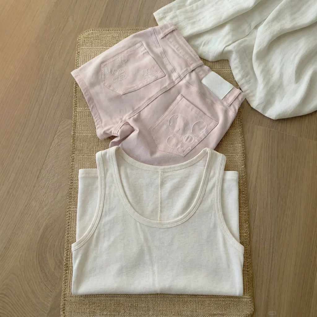 フラワー刺繍ポケットショートパンツ