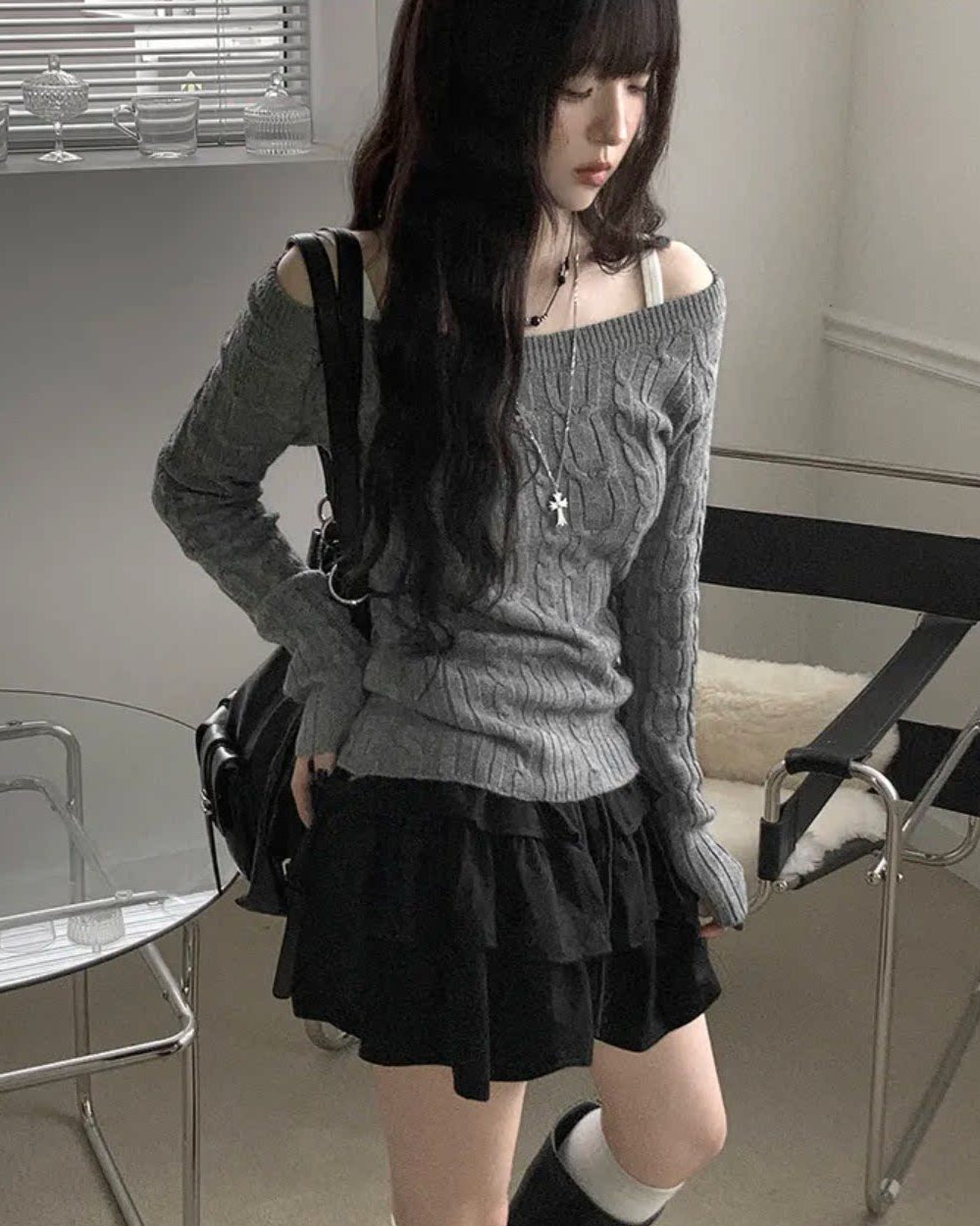 オフショル フィットニットトップス