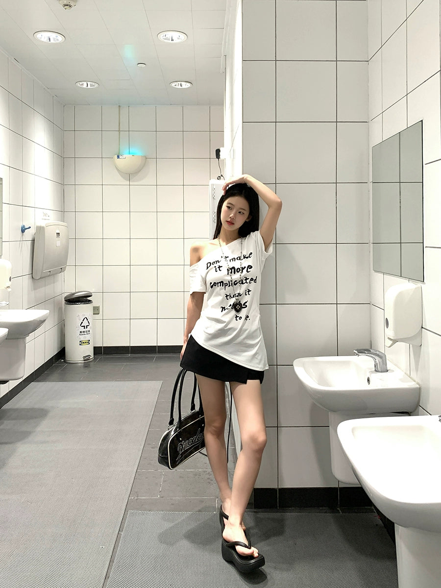 アシメオフショルレターTシャツ