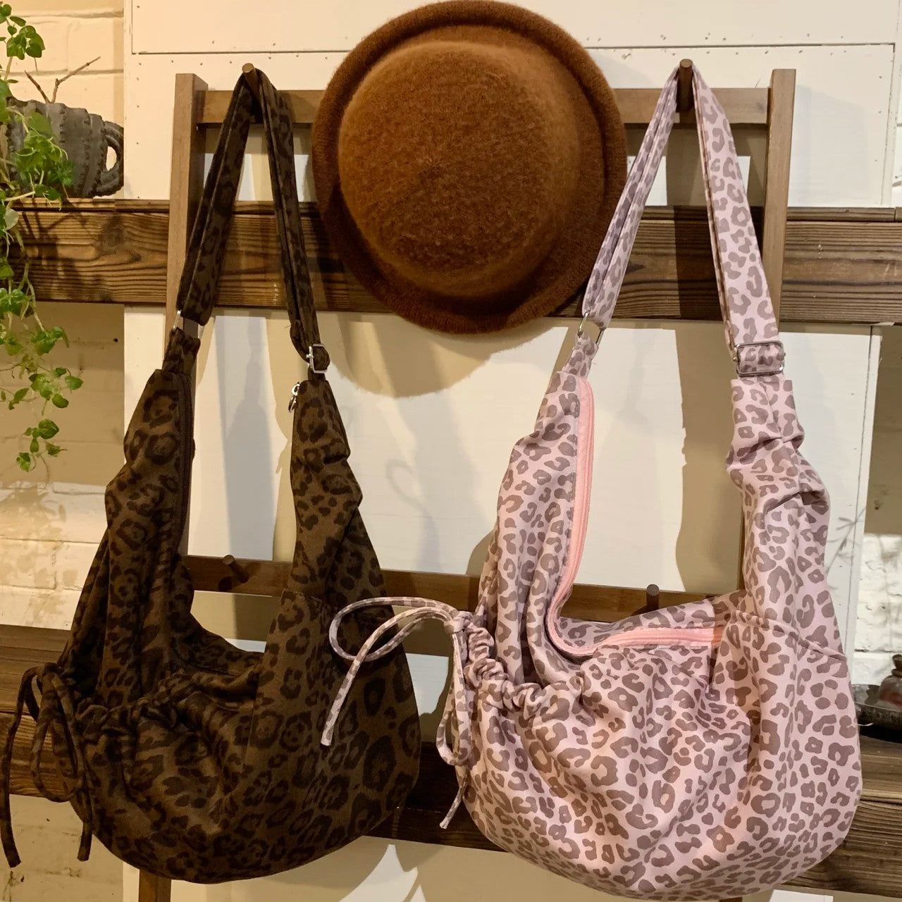 カジュアルレオパードスリングバッグ