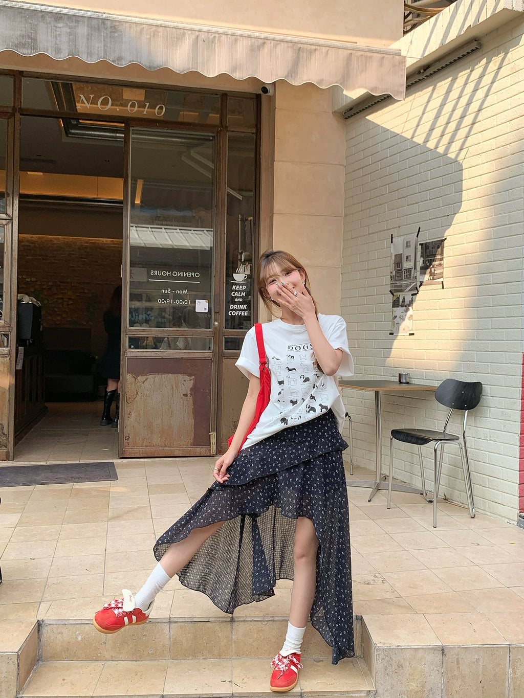 ドッグパターンTシャツ