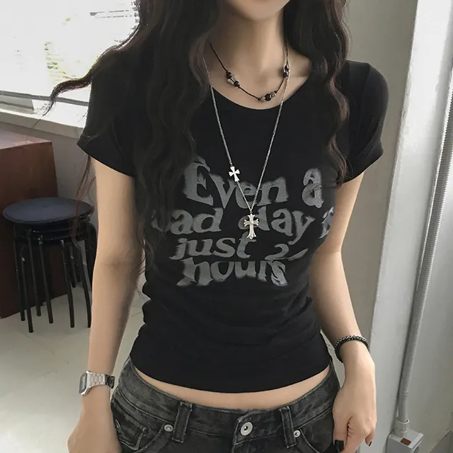 ダークロゴデザインTシャツ