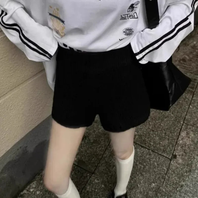 ミニマルリブ ニットショートパンツ