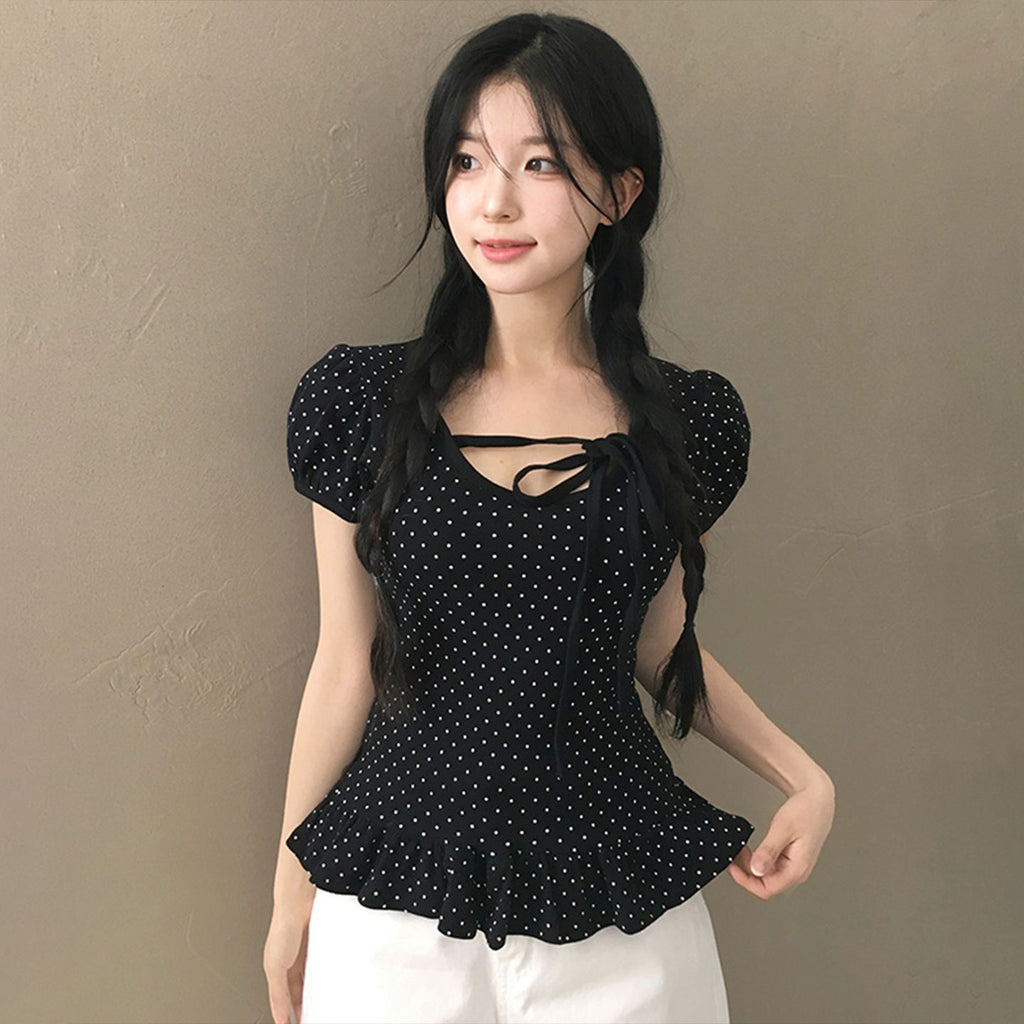 ドットフリル スクエアネックTシャツ