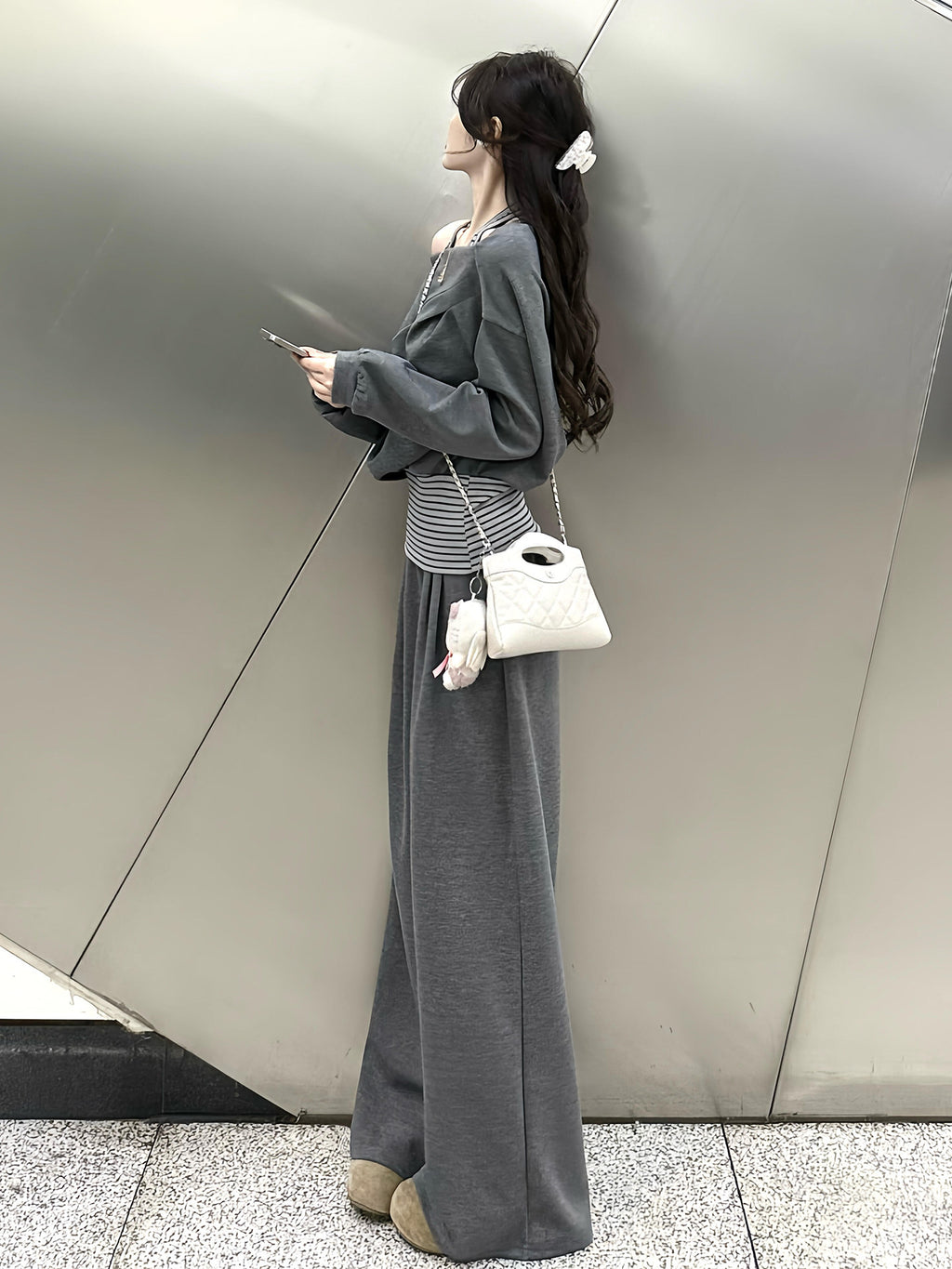 オフショルルーズセットアップ