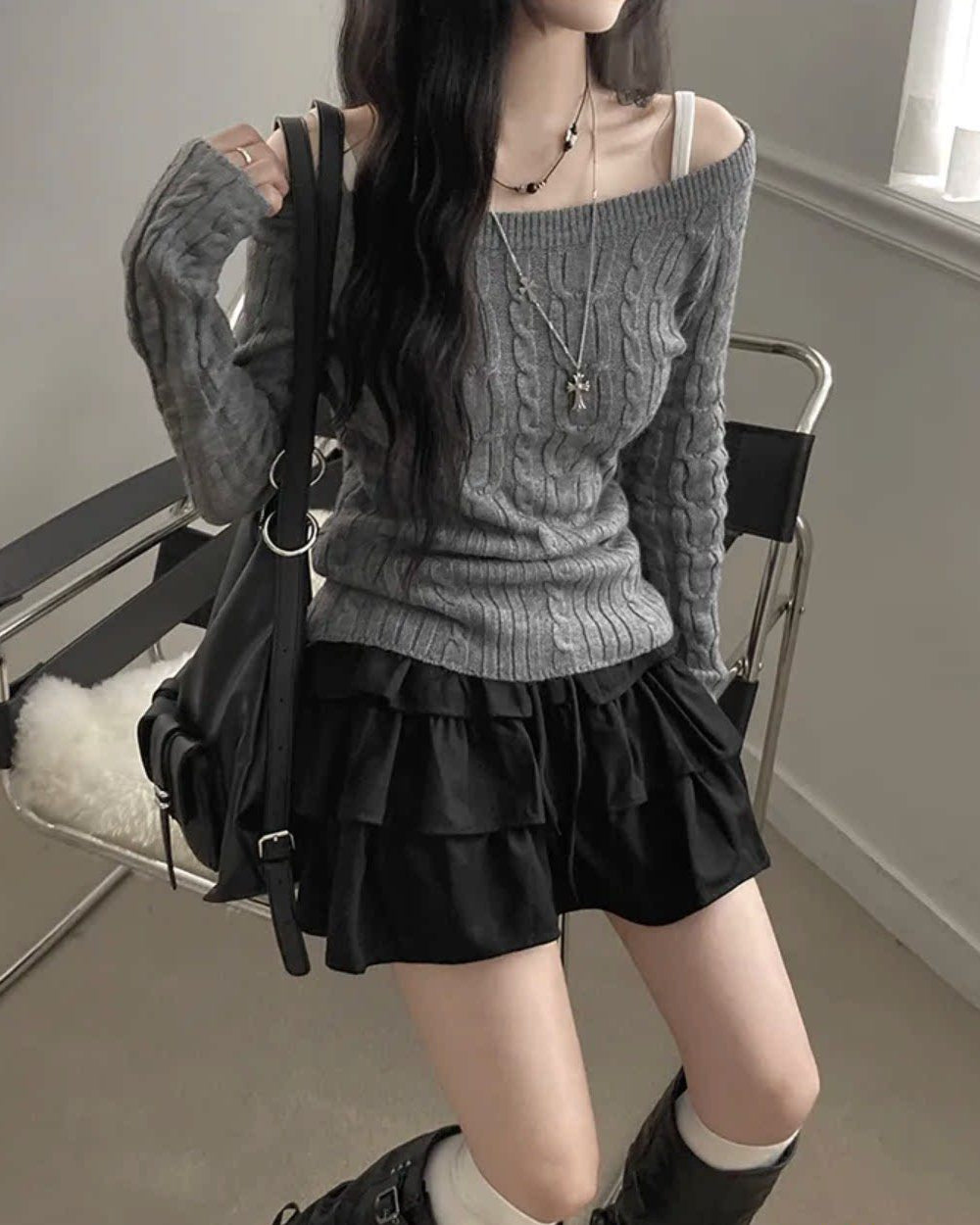 オフショル フィットニットトップス