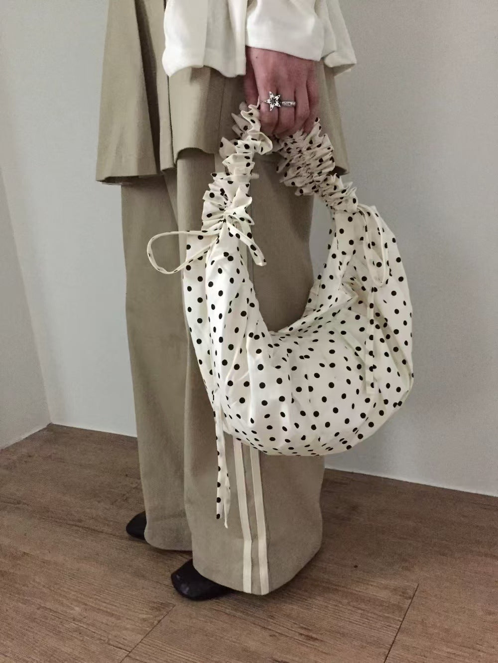 ドットフリル ショルダーバッグ