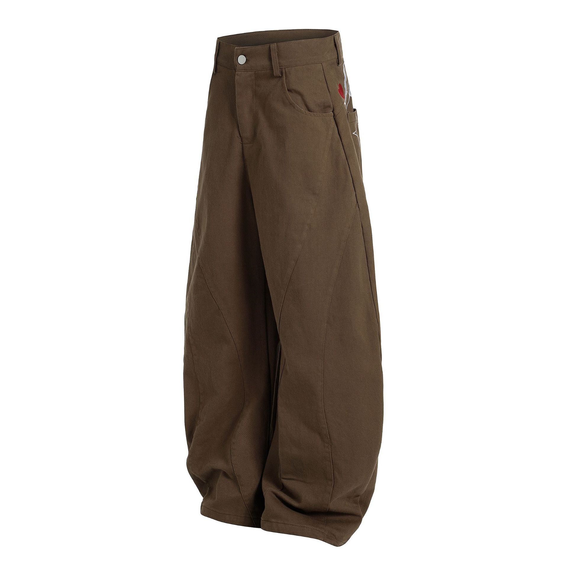 バックデザインワイドパンツ
