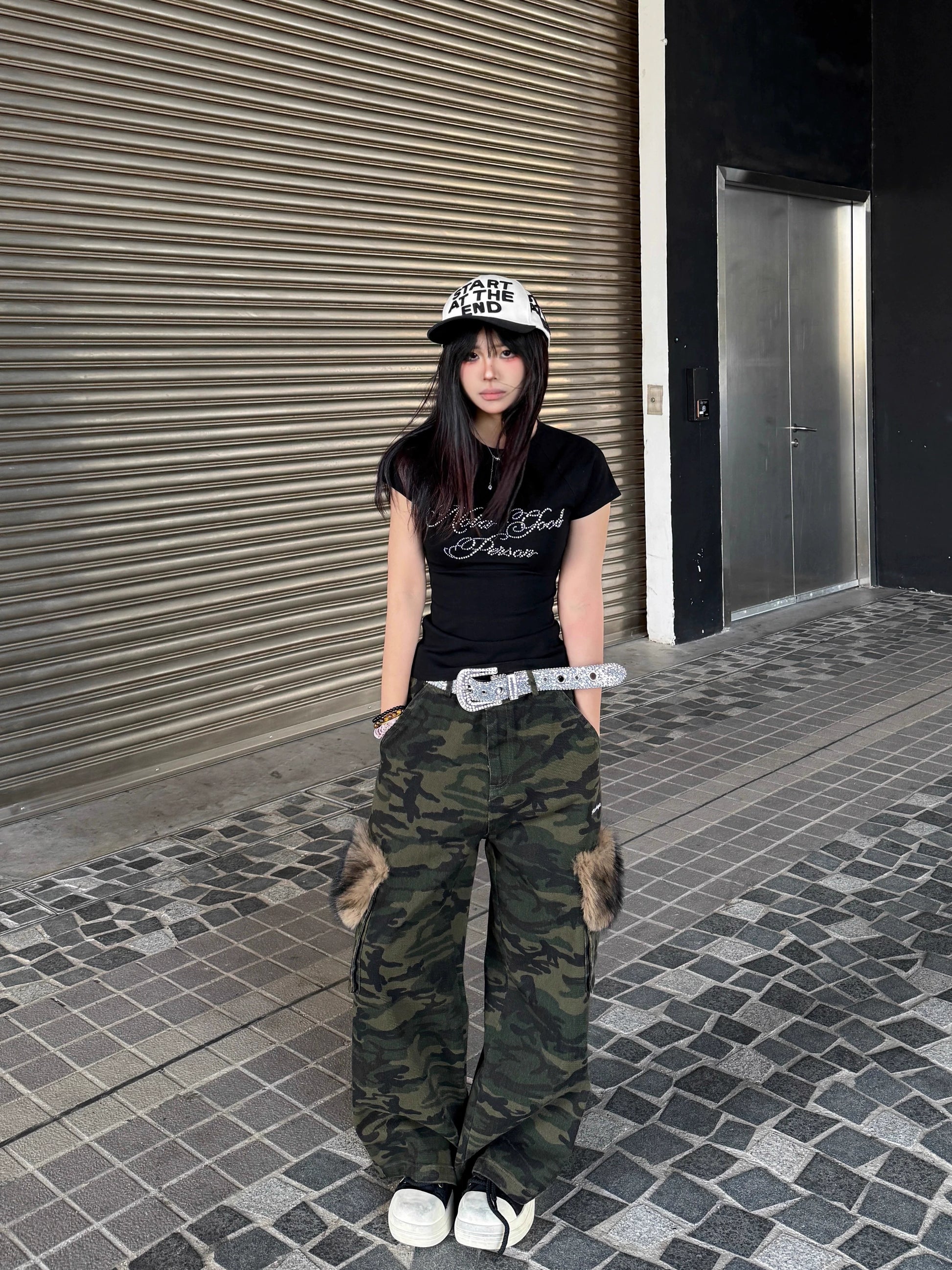 ラインストーンロゴクロップドTシャツ – 100StarS