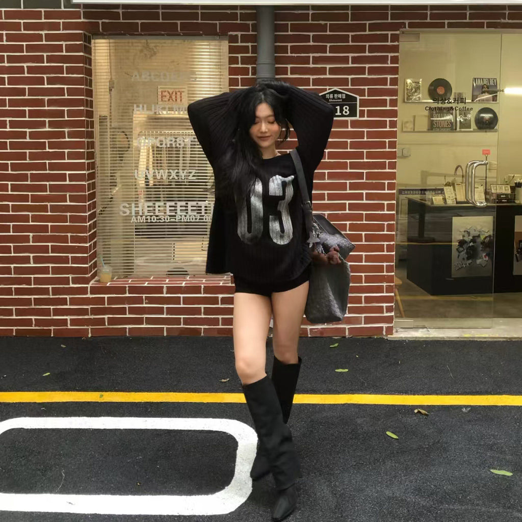 ビッグナンバーロゴ オフショルニット