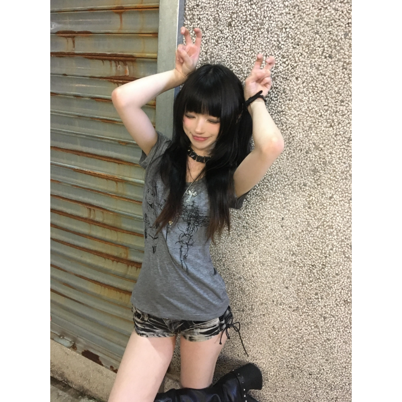 Y2KスケッチプリントタイトT