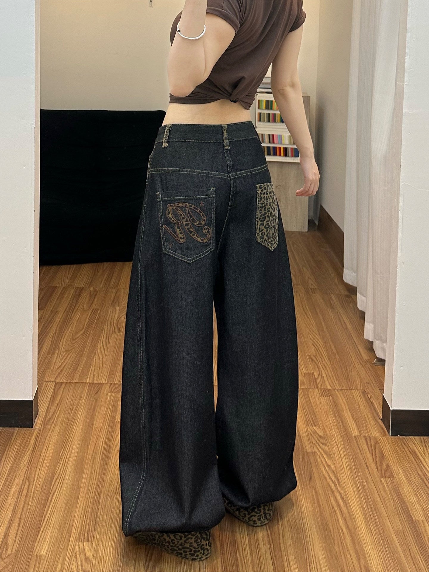 ストリートルーズレオパードジーンズ