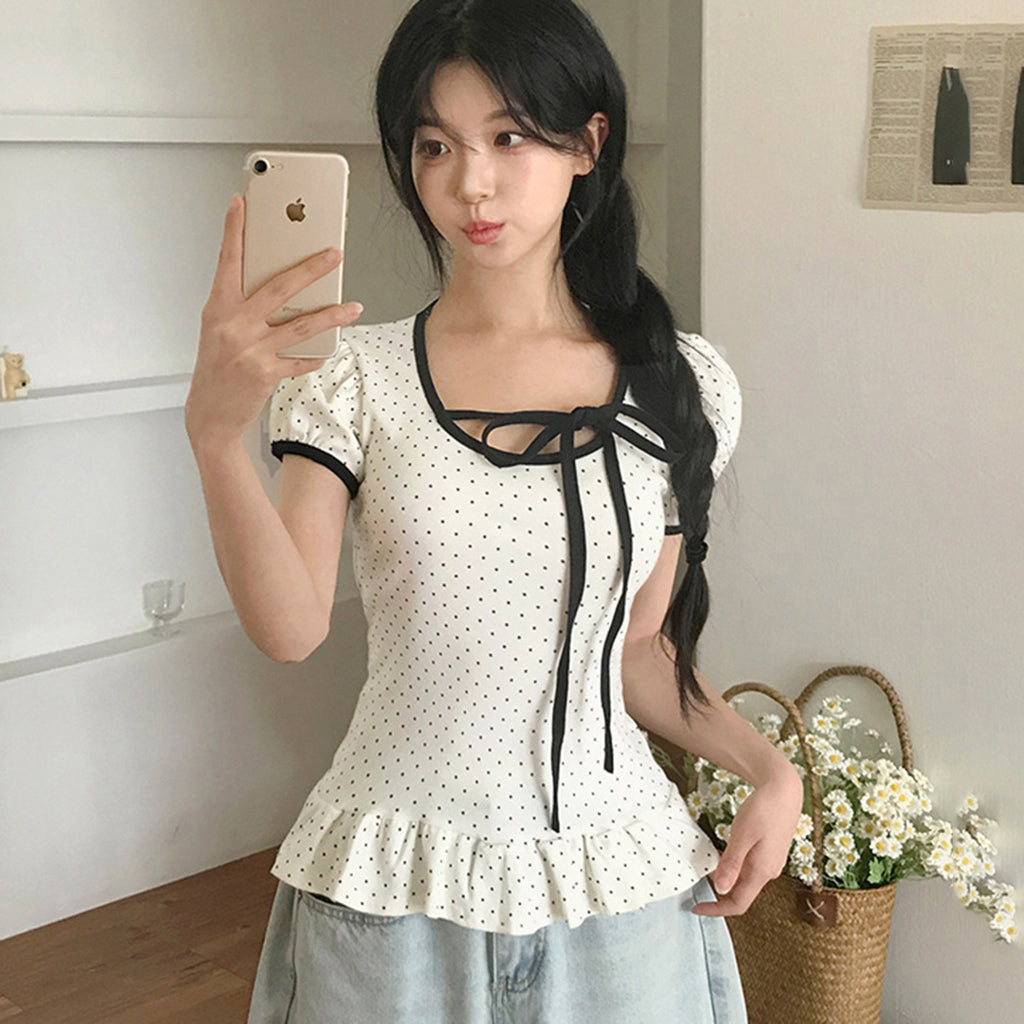 ドットフリル スクエアネックTシャツ