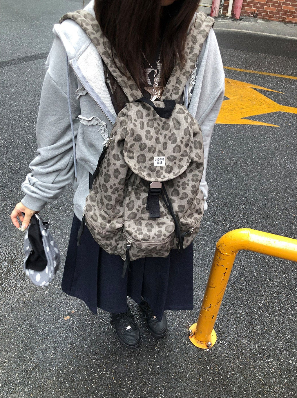 フラップデザインミニリュック