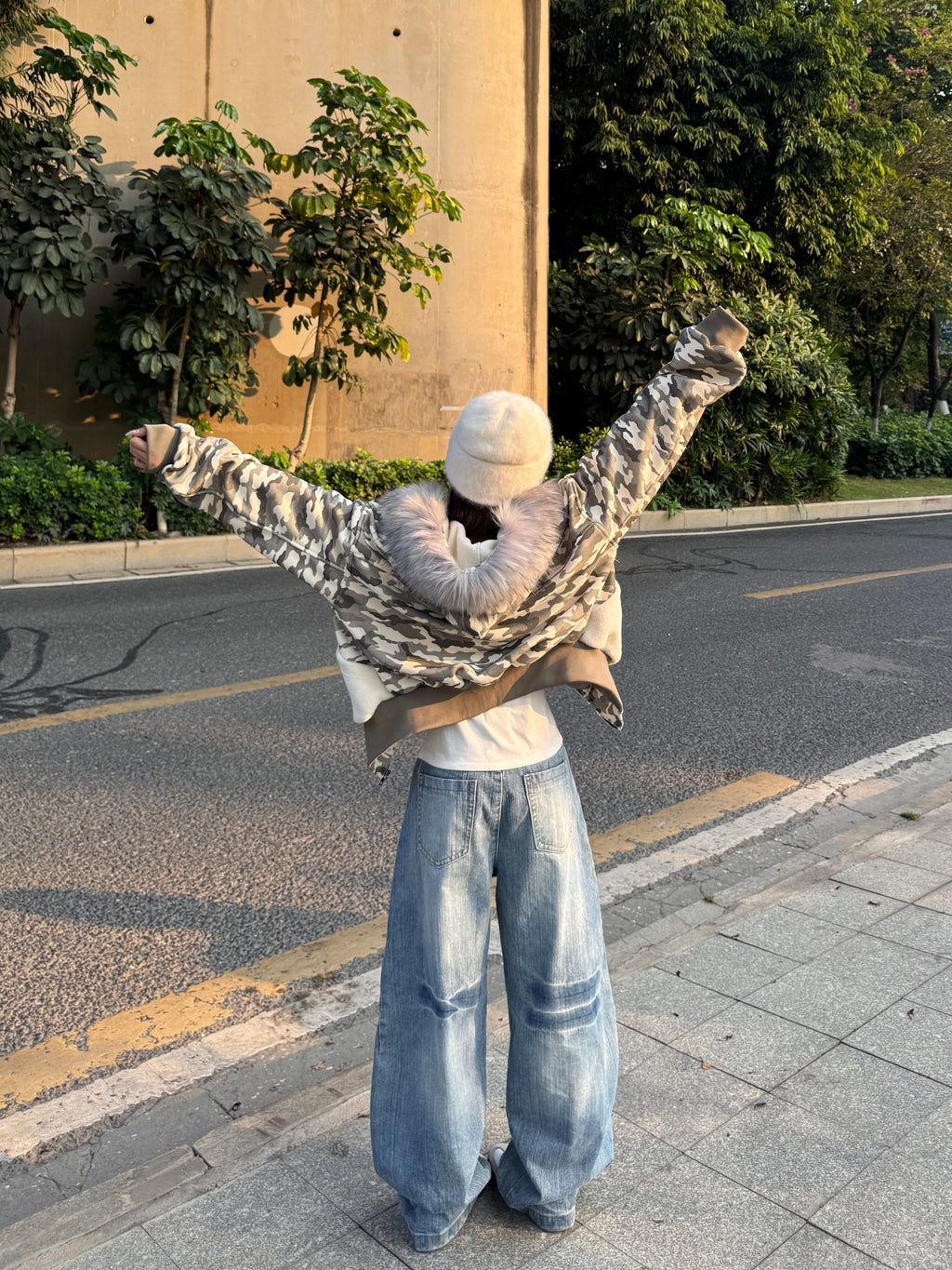 ファー付きカモブルゾン