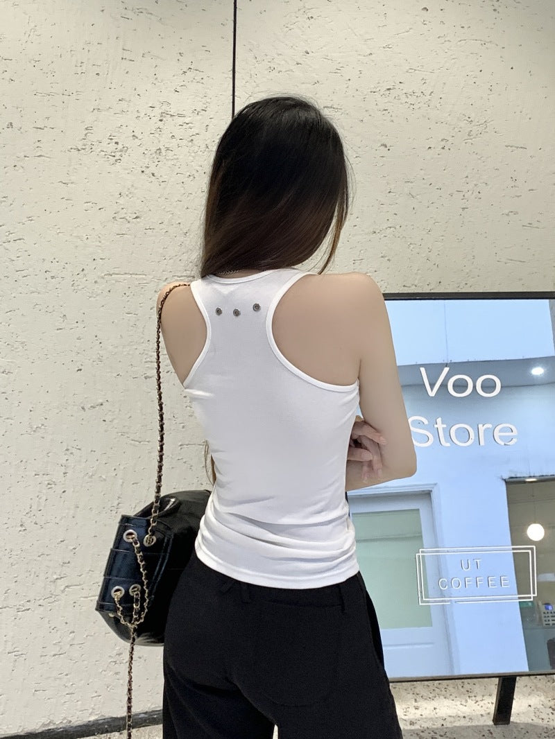 スタッズアクセントスリムタンクトップ