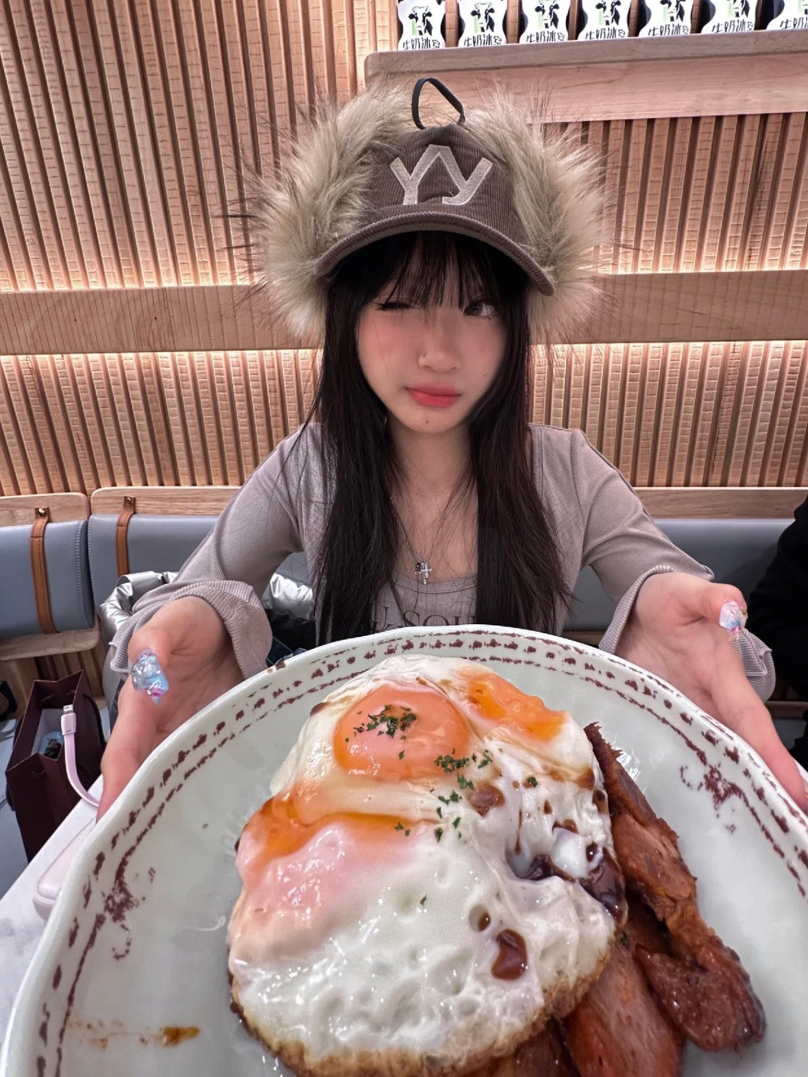 ファーイヤーフラップキャップ