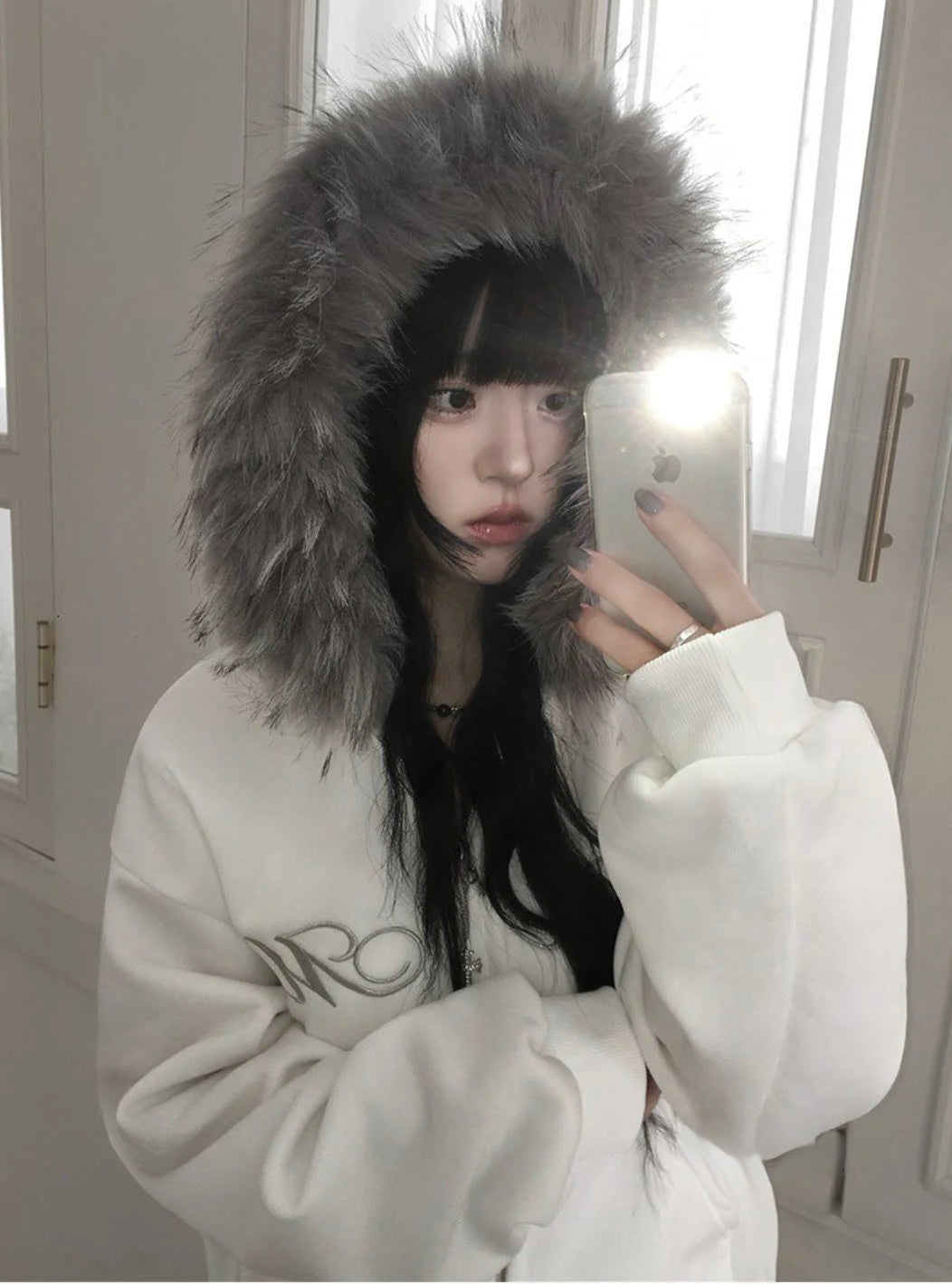 シルバーラインロゴ ファージップパーカー