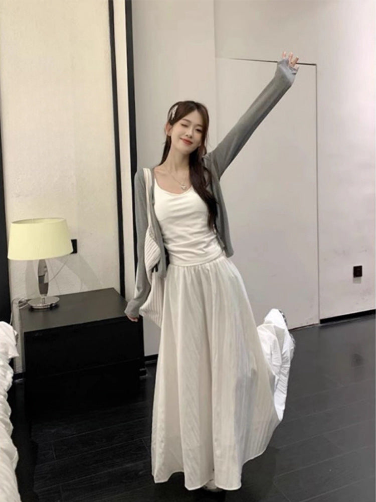 ミニマルスリムカーディガン