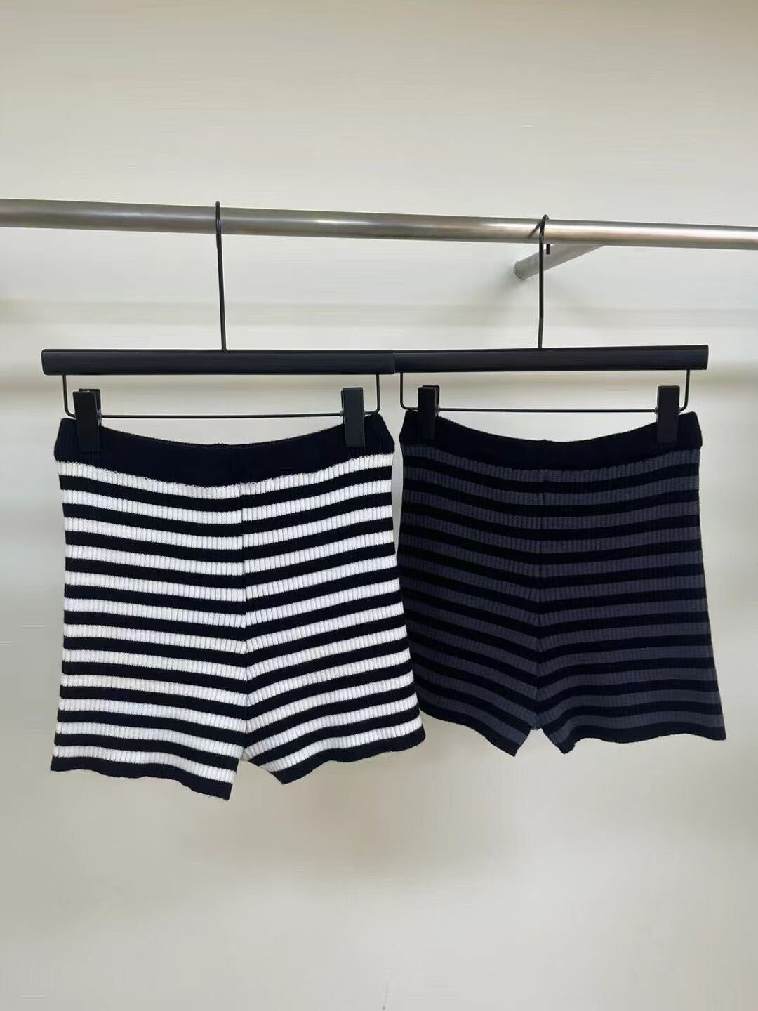 ボーダーニットショートパンツ