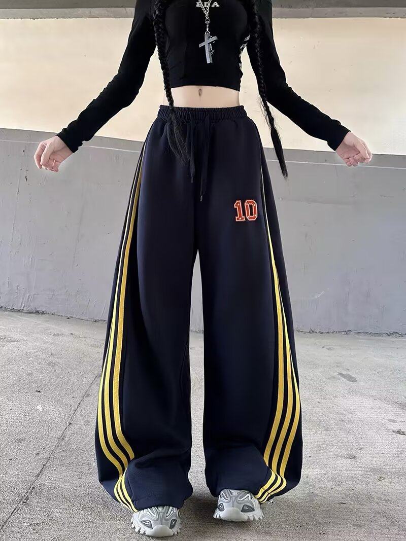 トラックワイドパンツ