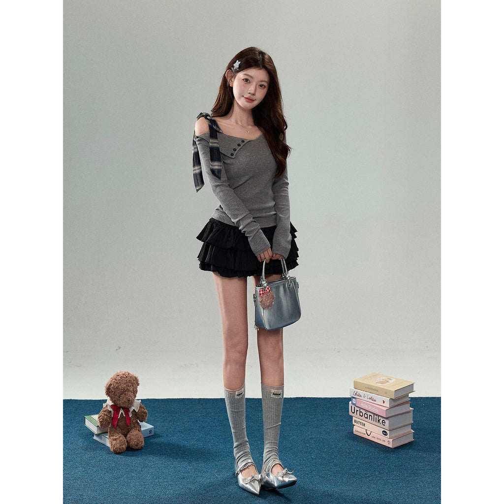 リボンショルダースリムリブトップス