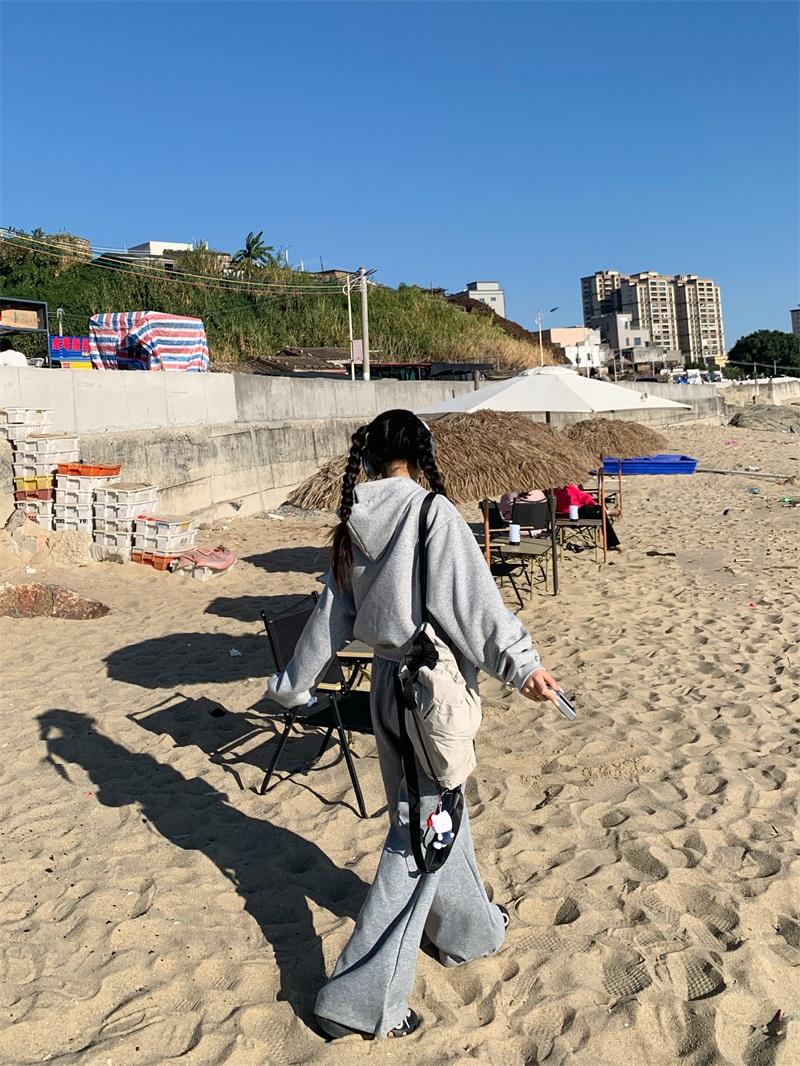 カーシブロゴハートジップパーカー KDS354