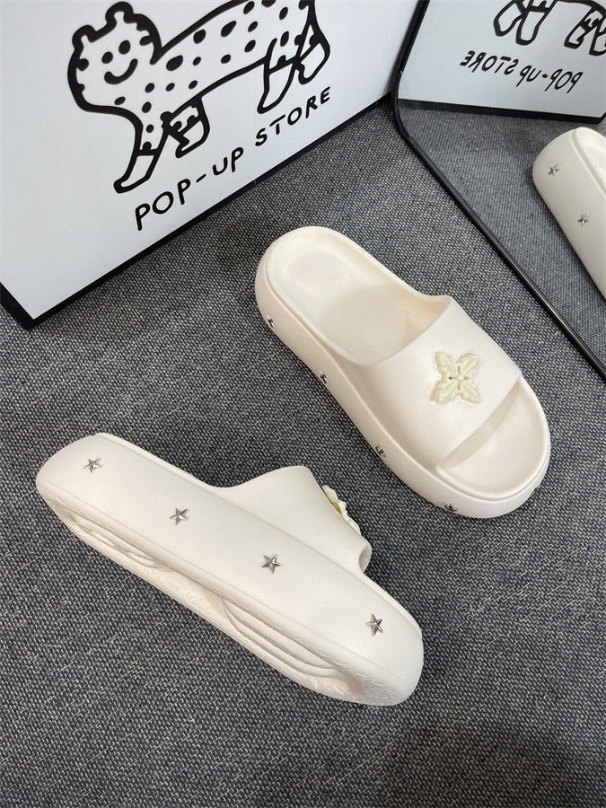 スタービーサンダル