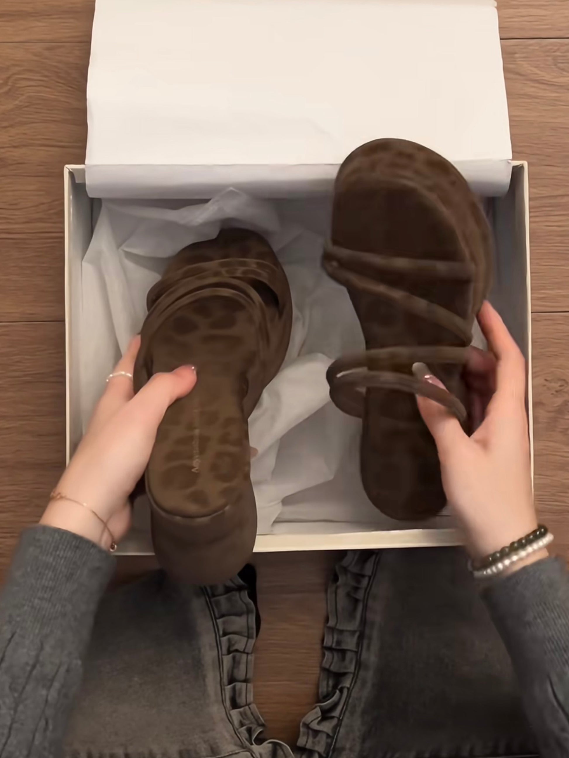 レオパードクロスストラップサンダル