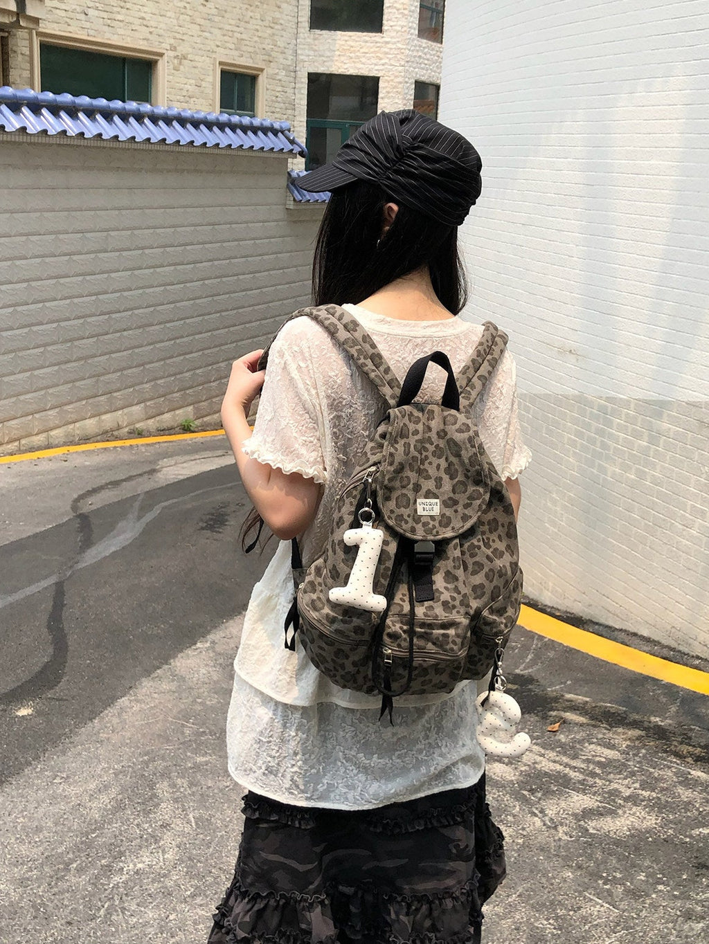 フラップデザインミニリュック