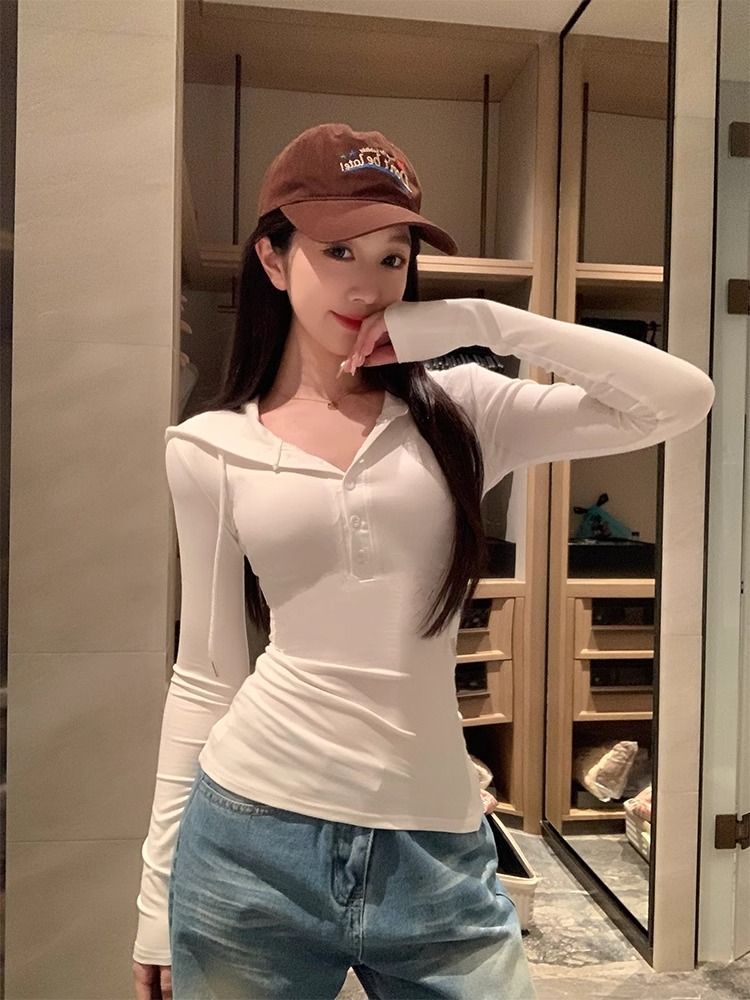 フード付きスリムフィットヘンリートップス