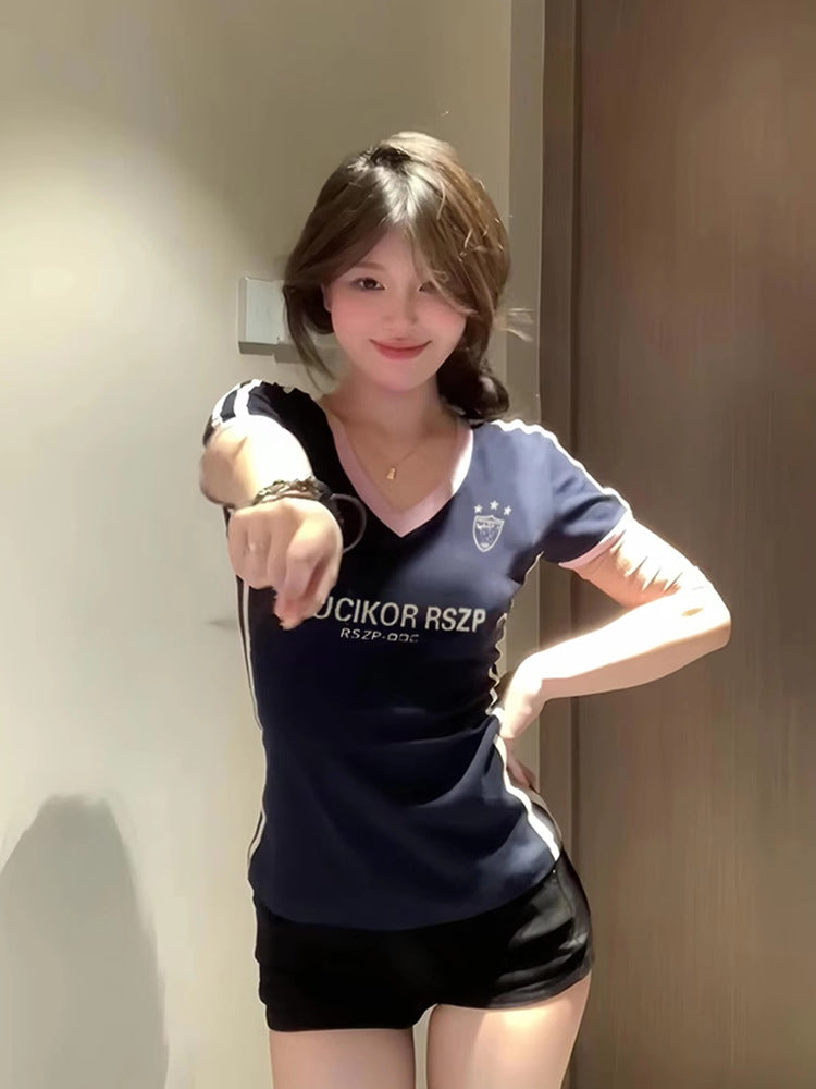スポーティVネックTシャツ
