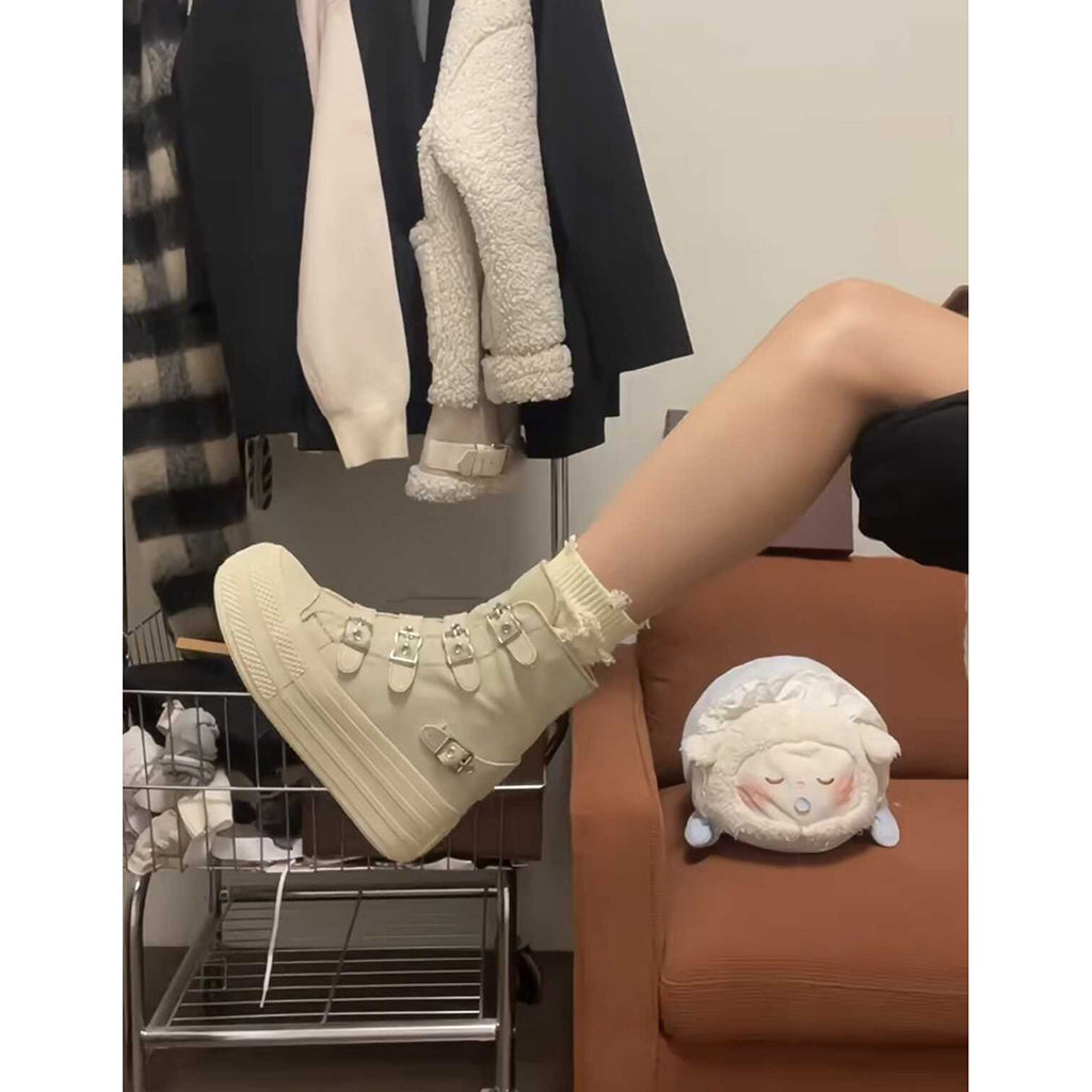 バックルエッジハイソールスニーカーブーツ