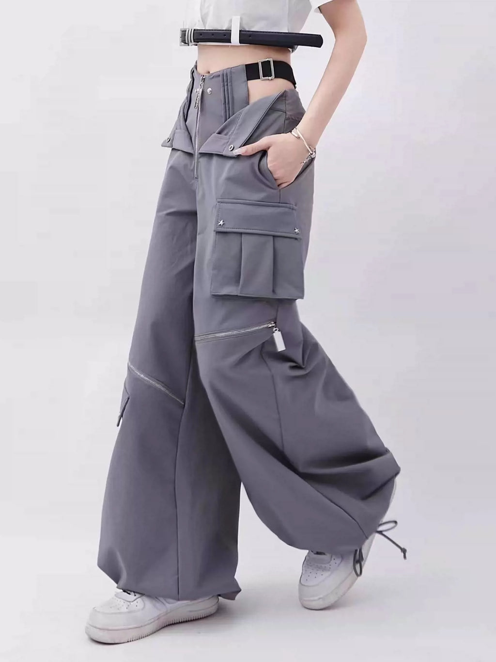 ジャザサイズ クロップトップ&カーゴパンツセット Mサイズ ジャザサイズ クロップトップ&カーゴパンツセット Mサイズ