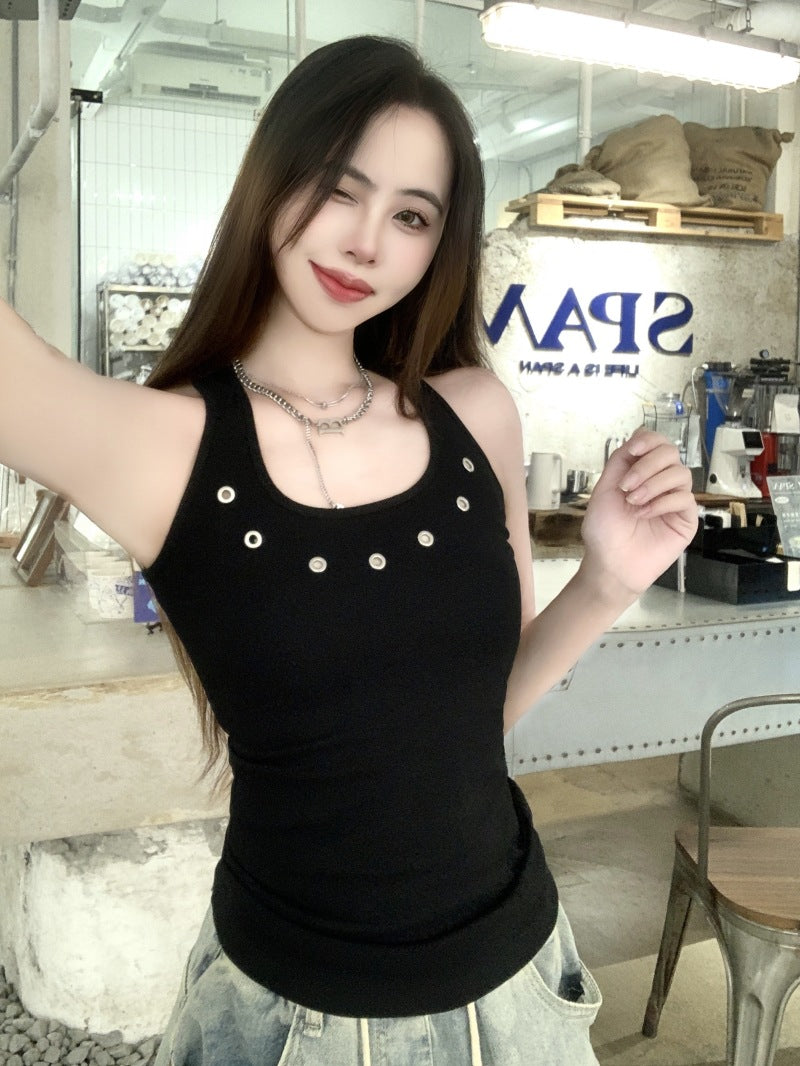 スタッズアクセントスリムタンクトップ