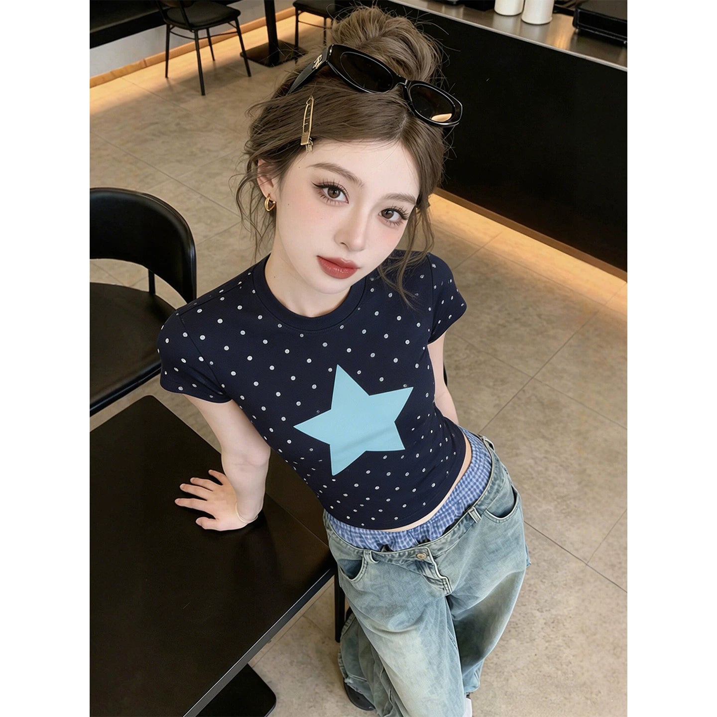 スターグラフィックTシャツ