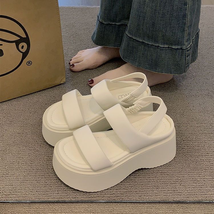 厚底コンフォートストラップサンダル