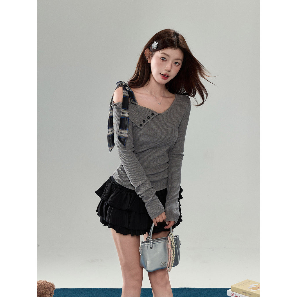 リボンショルダースリムリブトップス