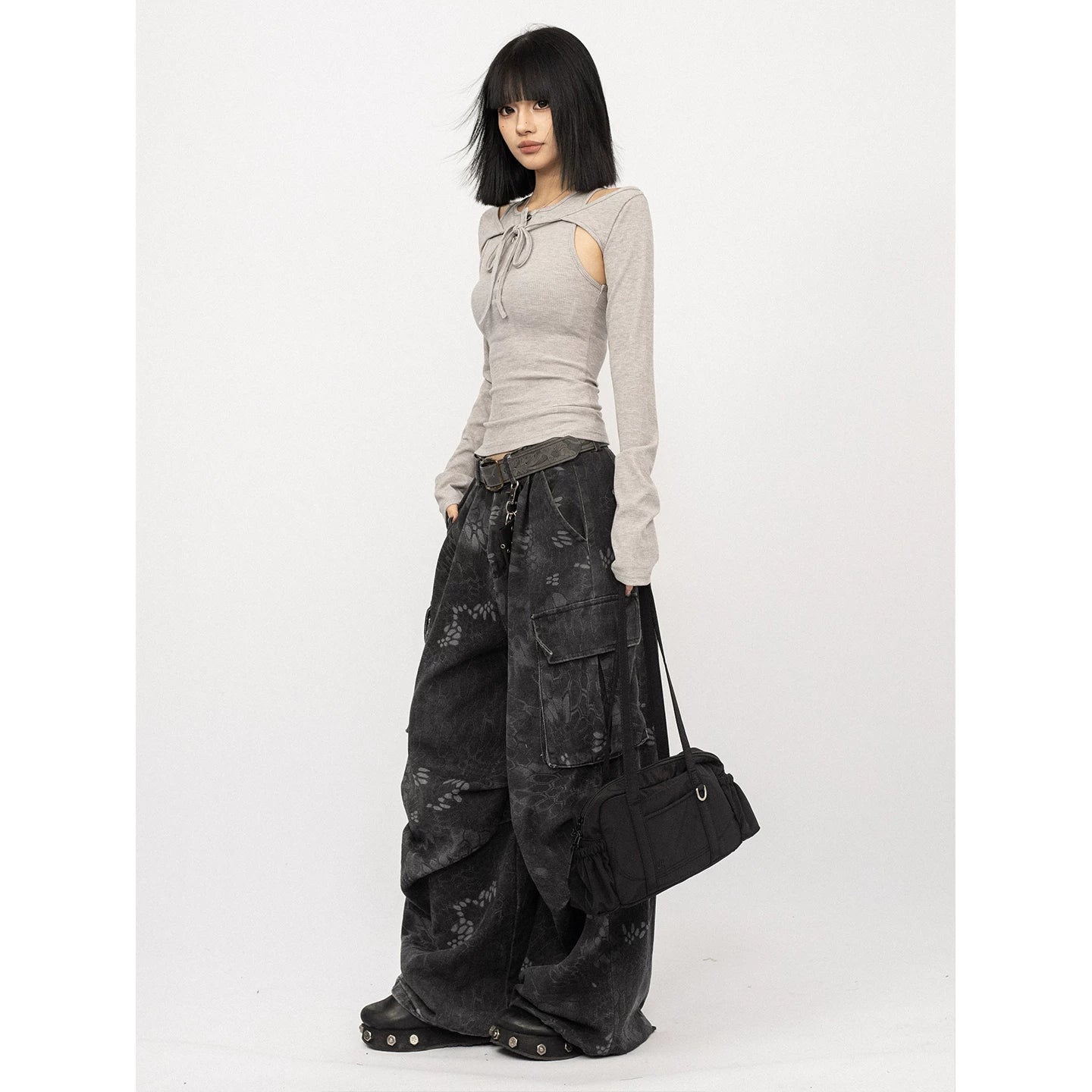 カットアウトリボンリブトップス