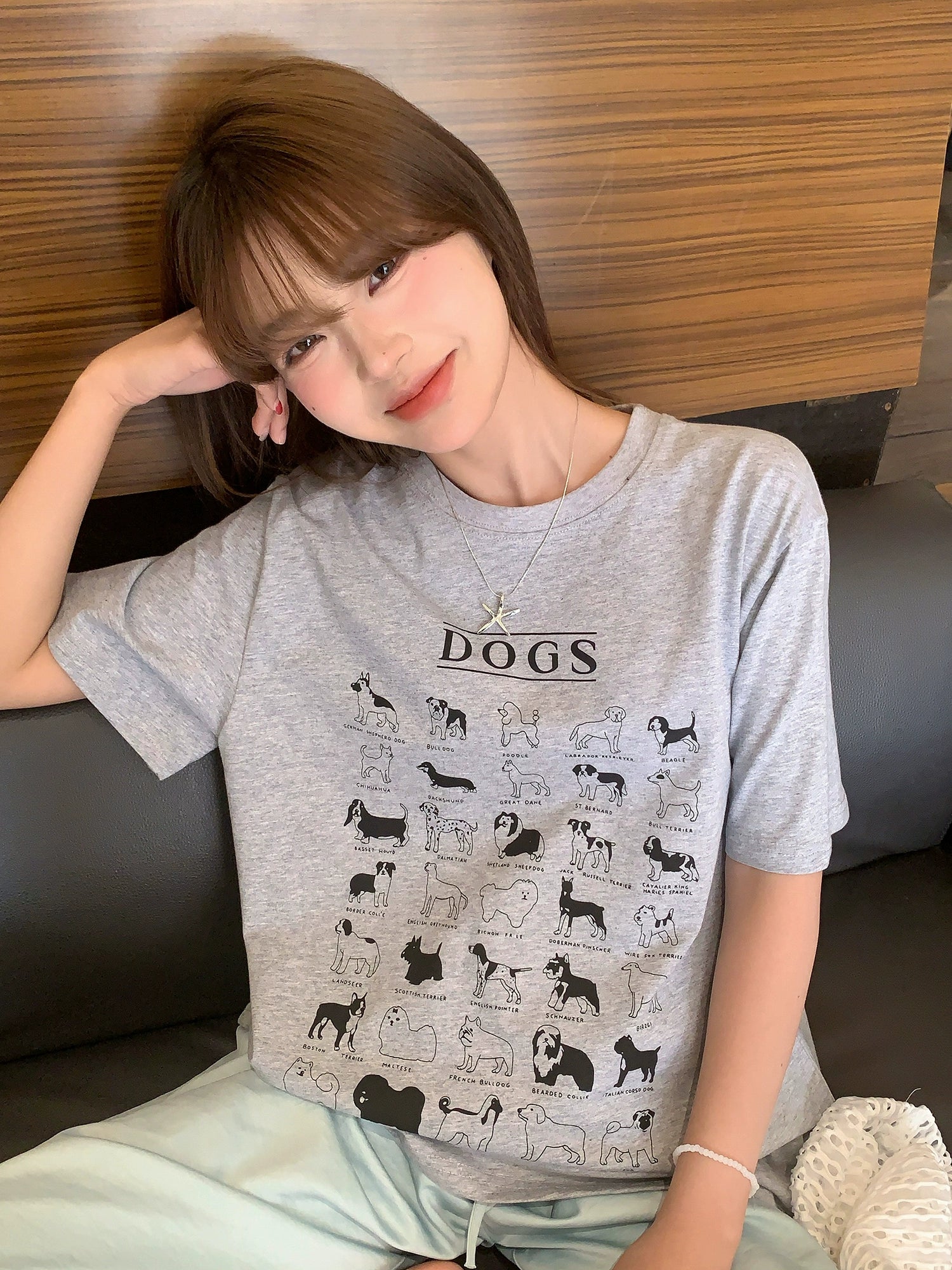 ドッグパターンTシャツ