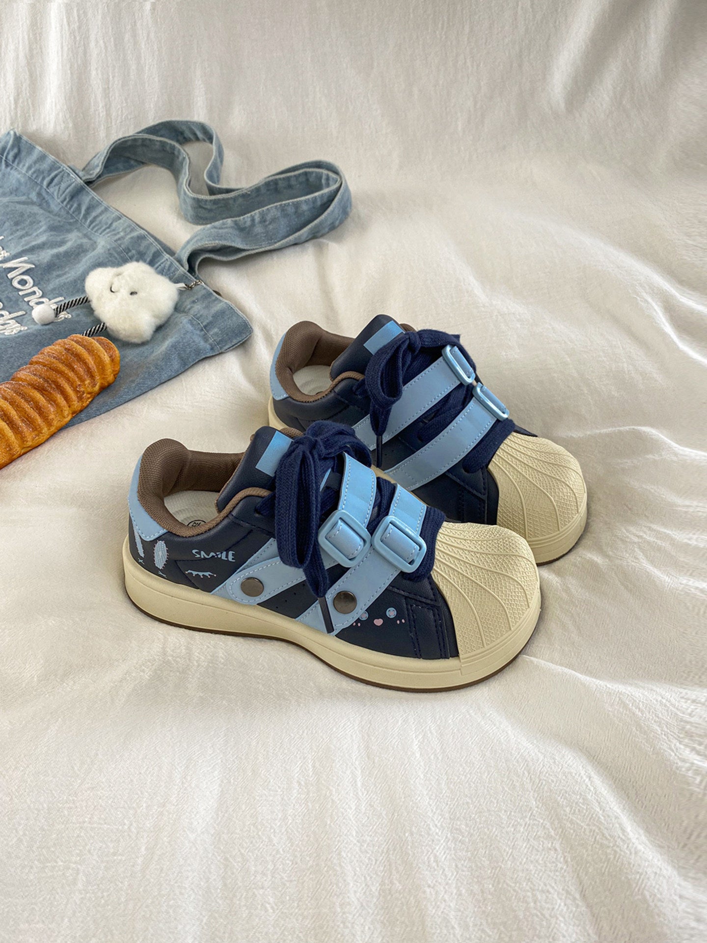 レトロガーリースニーカー