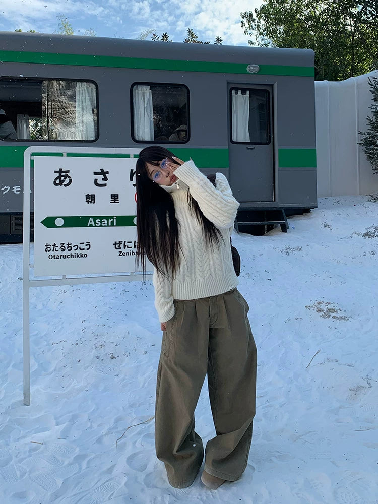 スノーケーブルハーフジップタートルニット